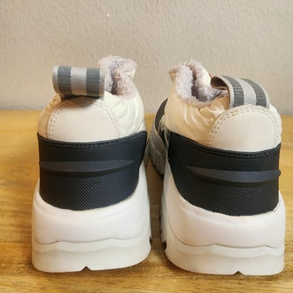 Hunter Womens Shoes Size 9 White Black Insulated Fleece Lined Winter Boots - Picture 3 of 11